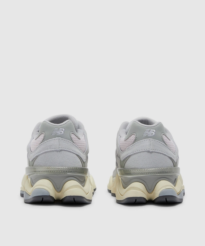 New Balance 9060 sneaker